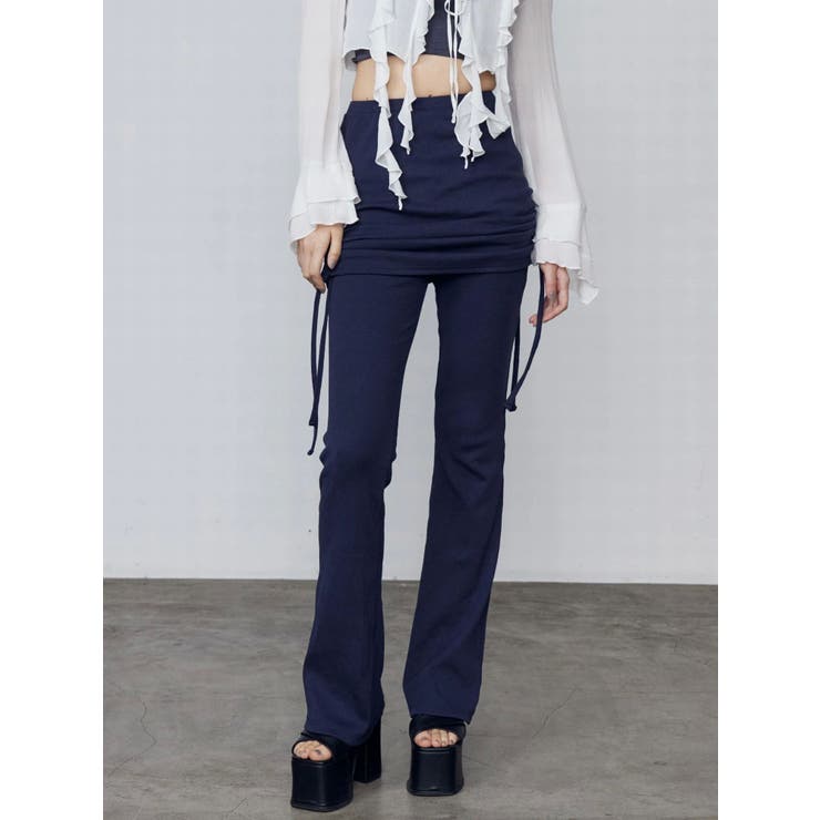 ネイビー | レイヤースカートフィットフレアパンツ | EMODA