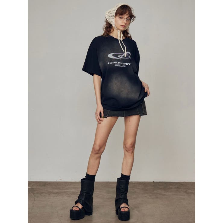 ロゴグラフィックTシャツ[品番：MKSW0064731]｜EMODA（エモダ