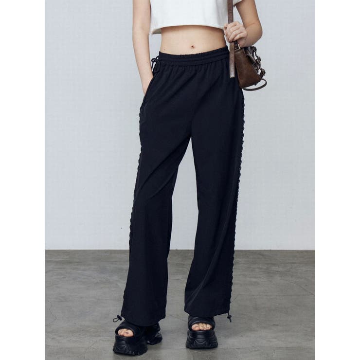 ブラック | サイドレースナイロンパンツ | EMODA