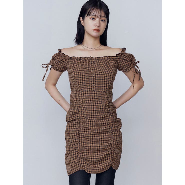 オフショルダーミニギャザーワンピース | EMODA | 詳細画像13 