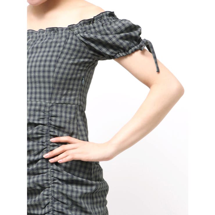 オフショルダーミニギャザーワンピース | EMODA | 詳細画像28 