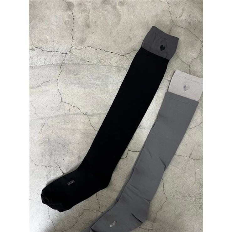 ブラック | レイヤードシアーニーハイソックス | EMODA