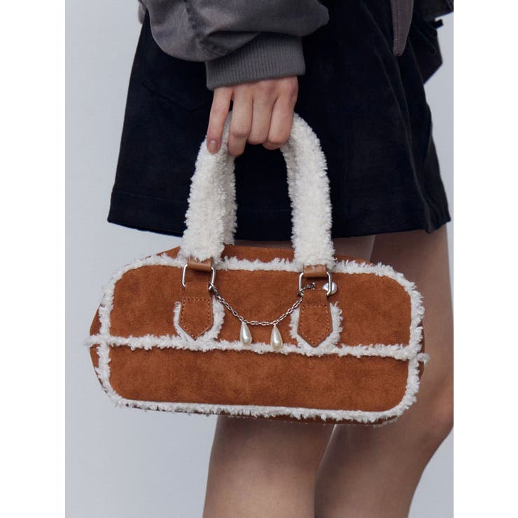 ブラウン | クラシックフェイクムートンバッグ | EMODA