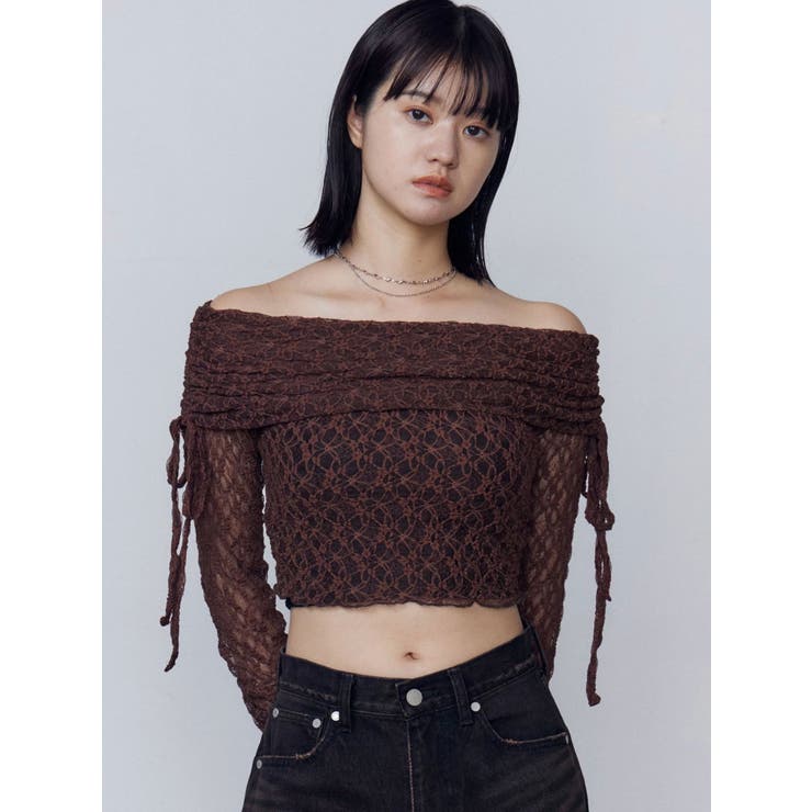 eimy / Flower motif オフショルダートップス、パンツ（黒） EIMY ISTOIRE（エイミーイストワール）の「Flower motif オフ