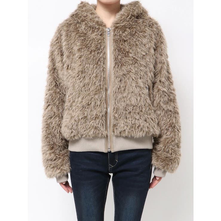 ベージュ | フードフェイクファーブルゾン | EMODA