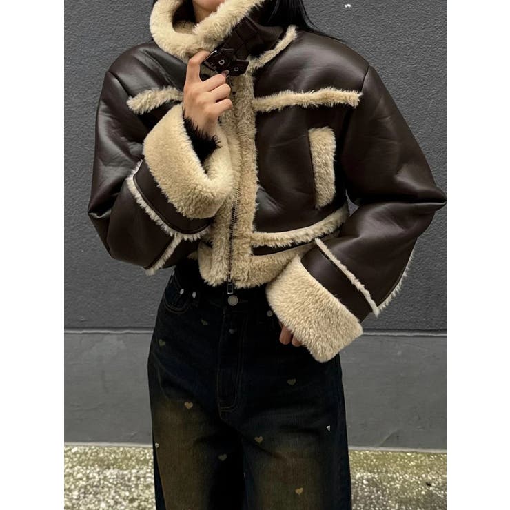 ブラウン | ショートフェイクムートンブルゾン | EMODA