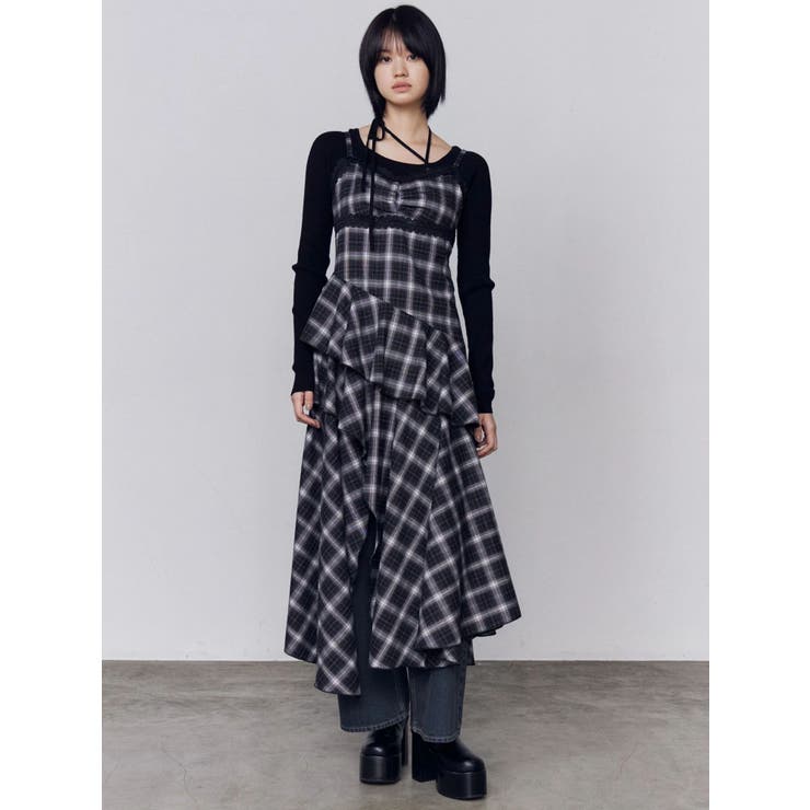 ブラック | アシンメトリーフリルマキシワンピース | EMODA