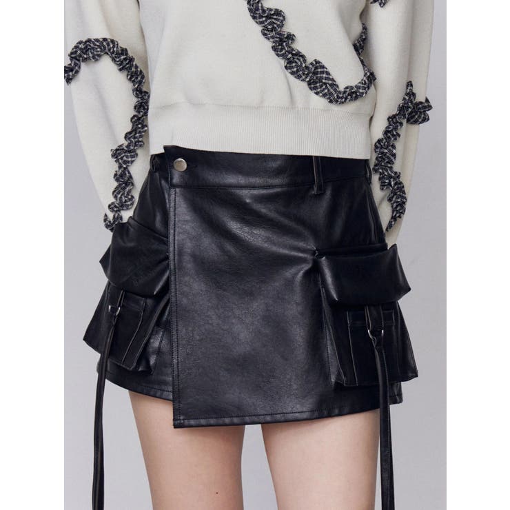 カーゴラップフェイクレザーショートパンツ | EMODA | 詳細画像2 