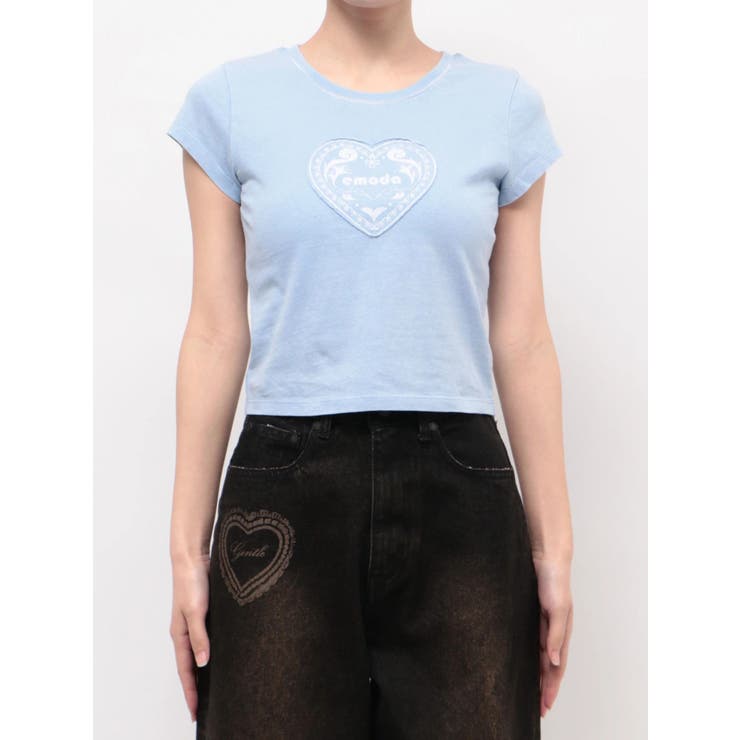 ブルー | エンブレムハートパッチTシャツ | EMODA