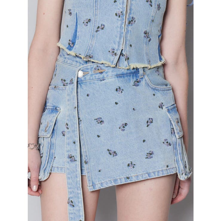 アイスブルー | ロングベルトボックスデニムスカート | EMODA