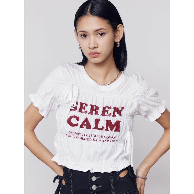 ホワイト | ロゴギャザーTシャツ | EMODA