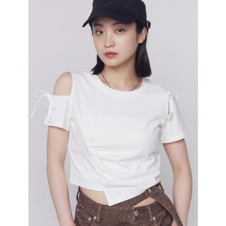 ホワイト | アシンメトリーカットアウトTシャツ | EMODA