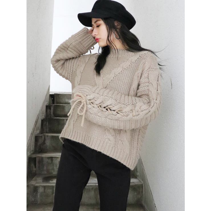 未使用級✨ADEAM リボンレース ジップニットフーディー ダブルジップ セール】レースアップバイカラーリブニット（ニット/セーター