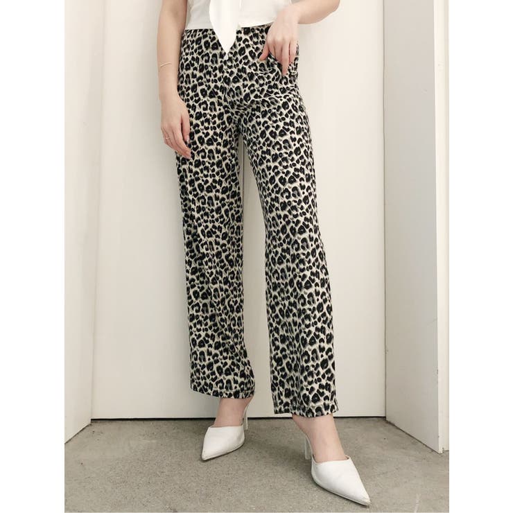 ZUMBA☆レオパード柄 グラデーション パンツ 新品】ZUMBA グラデーション レオパードパンツ - メルカリ