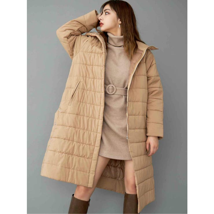 新品タグ付き未開封★ ラグランフロントロゴ ロングコート shirocon PONYサテンロングコート | 2023 AW Collection| yori