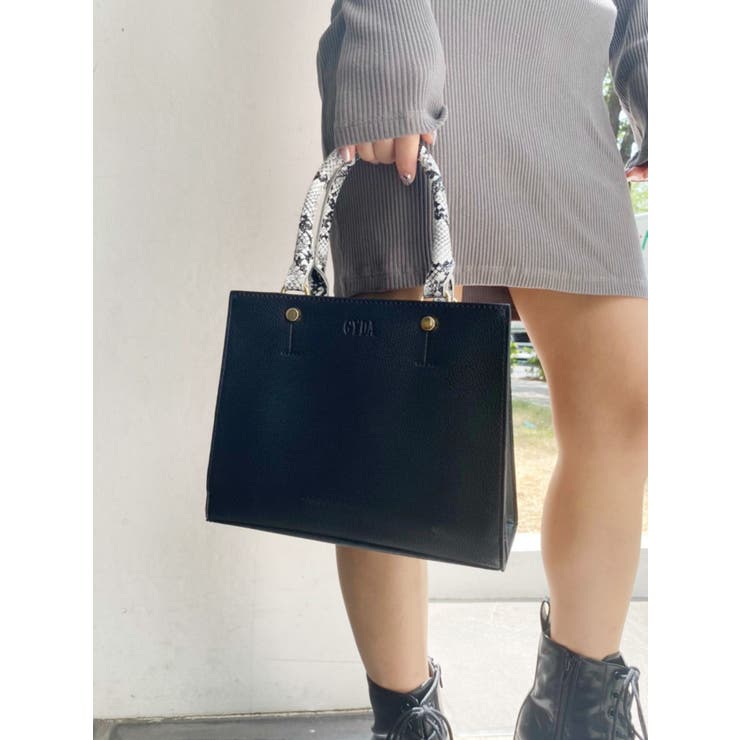 話題の行列 パイソンハンドルスクエアBAG[品番：MKSW0032079]｜GYDA ジャケット・アウター