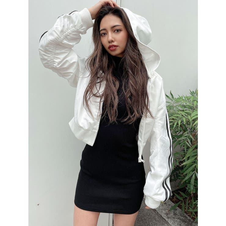 完売品♡Randy ブラック ハーフスリーブ ミニワンピース Sサイズ 完売品♡Randy ブラック ハーフスリーブ ミニワンピース Sサイズ
