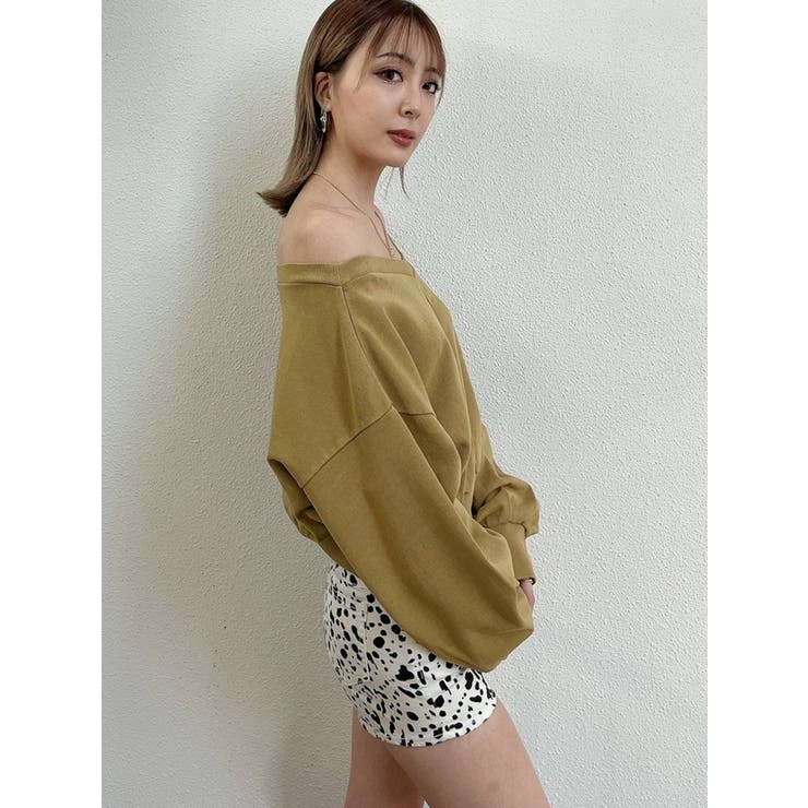 GYDA embroidery ピグメントオフショル スウェットトップス[品番