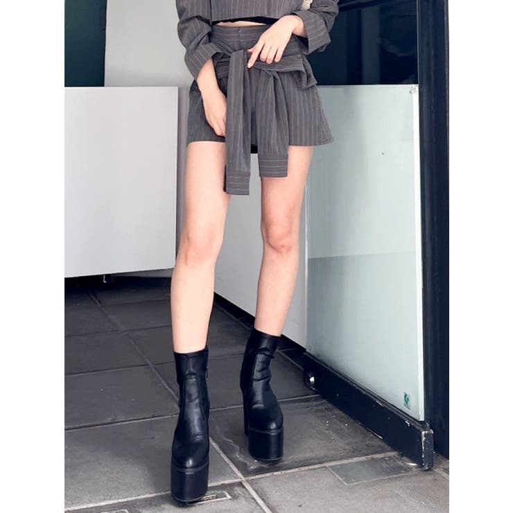 グレー | ウエストデザインスカートライクショートパンツ【SETUP着用可】 | GYDA