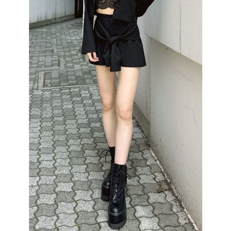 ブラック | ウエストデザインスカートライクショートパンツ【SETUP着用可】 | GYDA