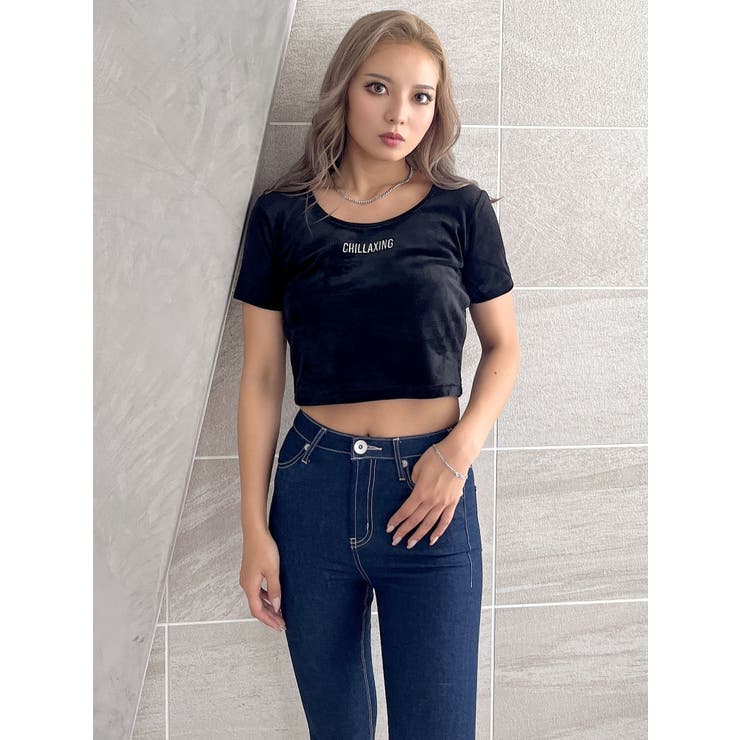 ブラック | CHILLAXING embroideryベロアトップス | GYDA