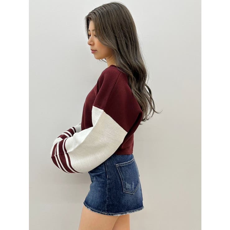 MORGAN DE TOI フェミニンなストレッチレッドVネックトップス ♪ ハイネックベーシックニットトップス[品番：MKSW0060364