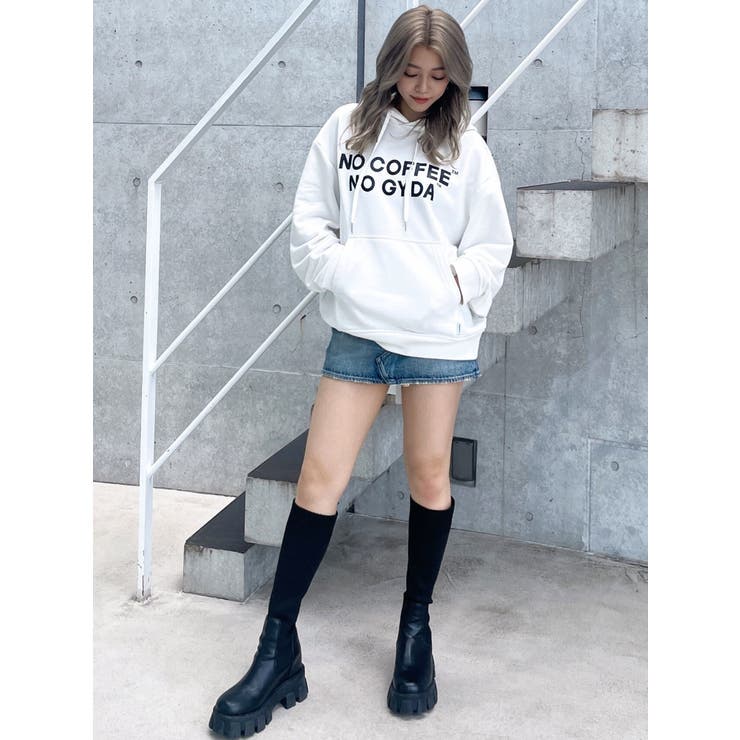 美品GYDA×NEWERA BigLogoCrew Neckスウェットトレーナー GYDA×NEW ERA BigLogo Crew Neck プルオーバー｜ジェイダ（GYDA