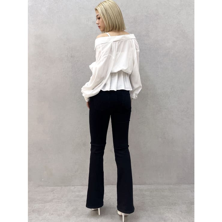 キャミレイヤードオフショルペプラムシャツ | GYDA | 詳細画像4 