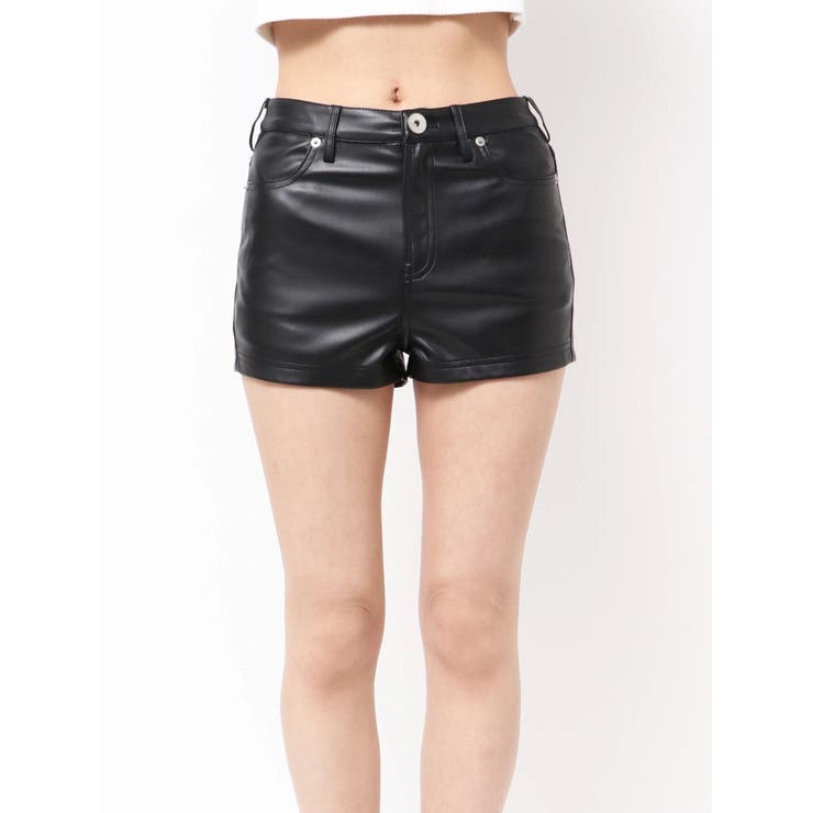 ブラック | ハイウエストフェイクレザーショートパンツ | GYDA