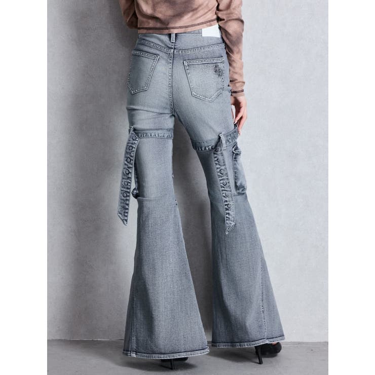 ハイウエスト strap cargo designフレアデニムパンツ[品番