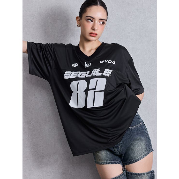 ブラック | BEGUILE 82SPORTY VネックBIG Tシャツ | GYDA
