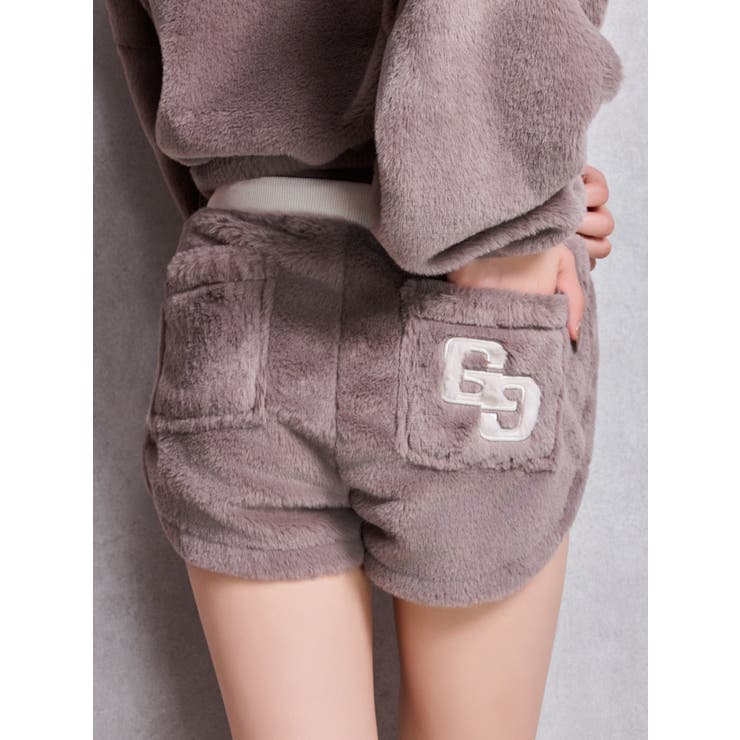 ベージュ | GG ECO FUR ショートパンツ | GYDA
