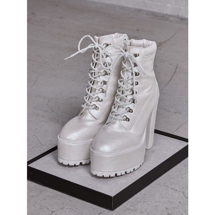 オフホワイト | shiny lace upタンクソールショートブーツ | GYDA