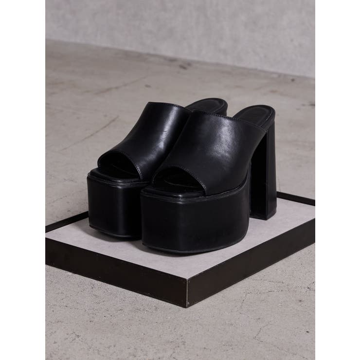 ブラック | BASICチャンキーサンダル | GYDA