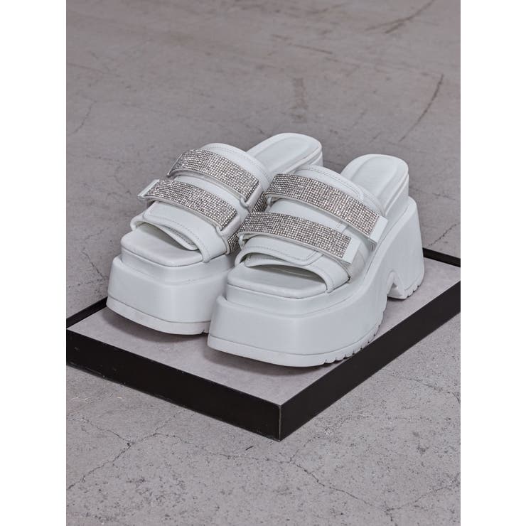 オフホワイト | Thick sole bijouストラップサンダル | GYDA