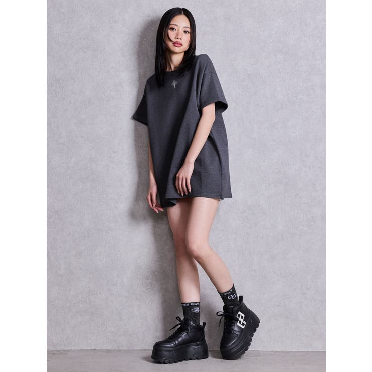 sacred edge cross emboss BIG Tシャツ | GYDA | 詳細画像18 