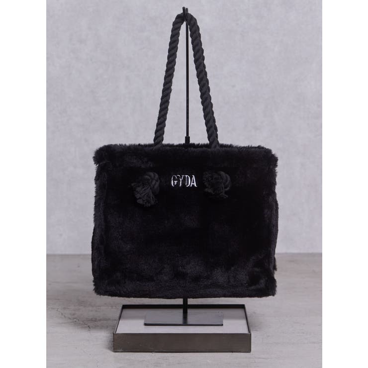 ブラック | 『大人気デザイン❤︎』GYDAフェイクファーMトートBAG | GYDA