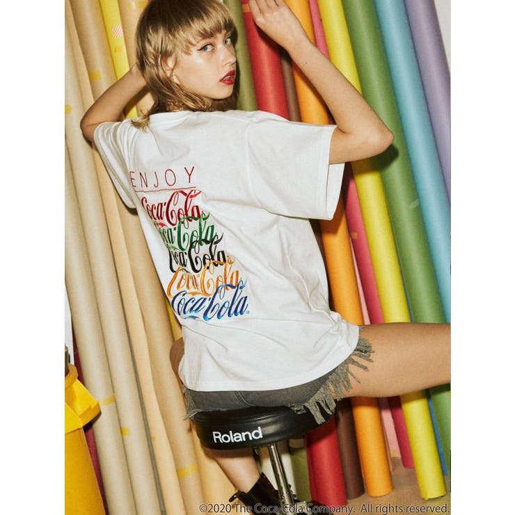 コカ・コーラ限定デザイン】COCA-COLA カラーロゴTシャツ[品番