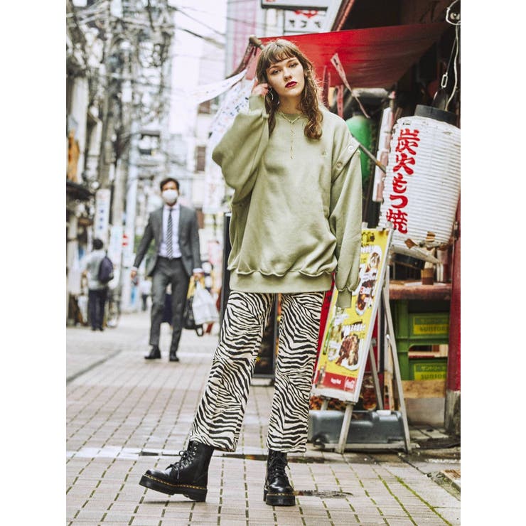 jouetie（ジュエティ）の「グランジルーズプルオーバー