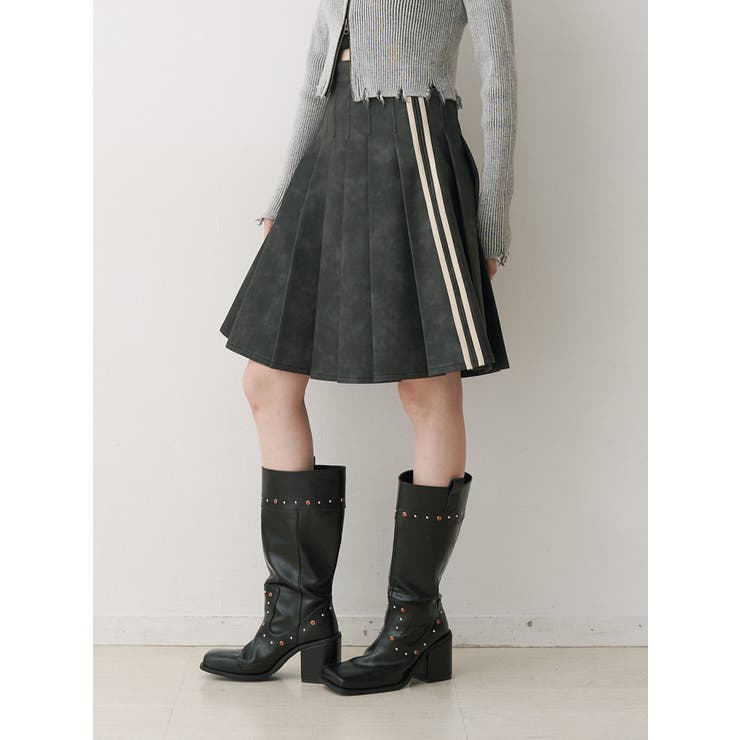 ブラック | フェイクレザーラインプリーツスカート【セットアップ対応】 | jouetie