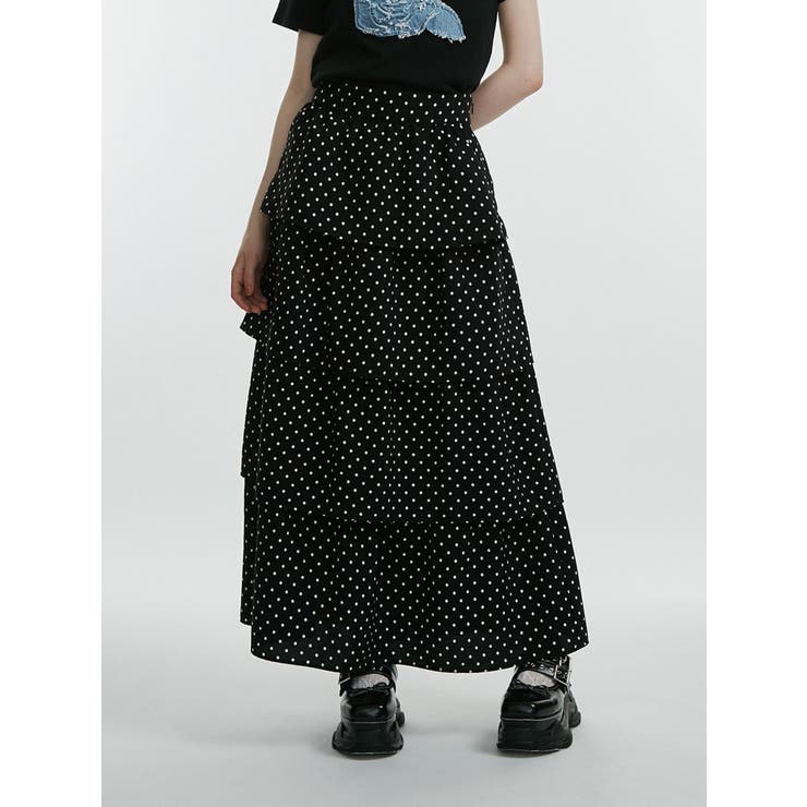【再値下】美品 バーニーズニューヨーク 黒 38 ティアード ロング スカート パターンティアードロングスカート（スカート）｜jouetie