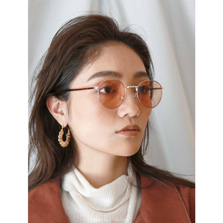 【Sezane】永遠の定番 べっ甲フレームサングラス Sezane】永遠の定番 べっ甲フレームサングラス (SEZANE