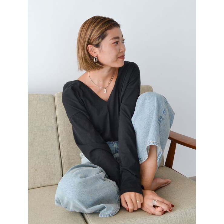 ブラック | ハイツイストＶネックロングスリーブTee | Ungrid