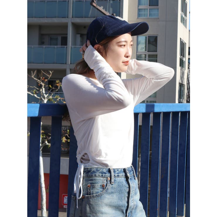 オフホワイト | サイドオープンロングスリーブTee | Ungrid