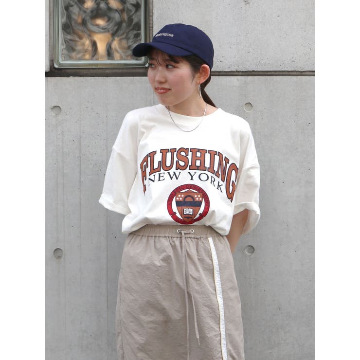 オフホワイト | カレッジロゴビッグTee | Ungrid