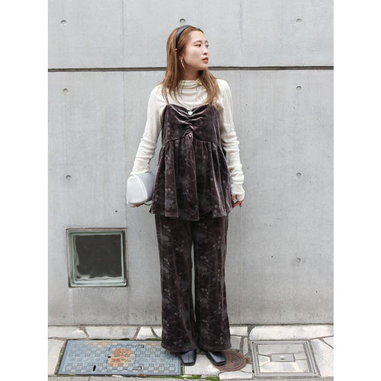 チャコールグレー | ベロア刺繍ラフパンツ | Ungrid