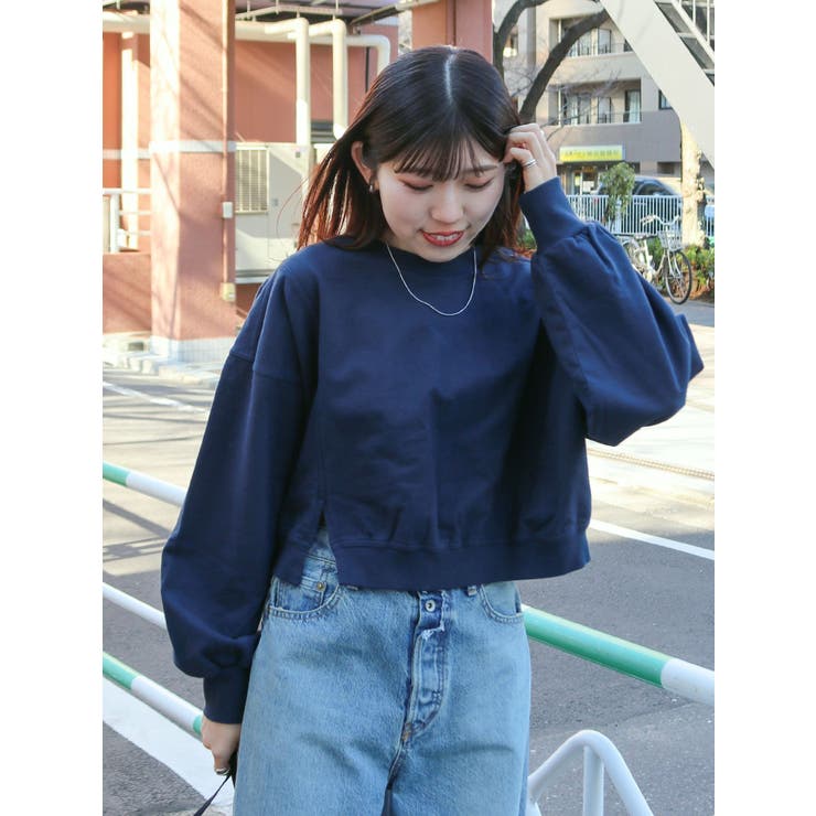 ネイビー | スリットデザインショートスウェット | Ungrid
