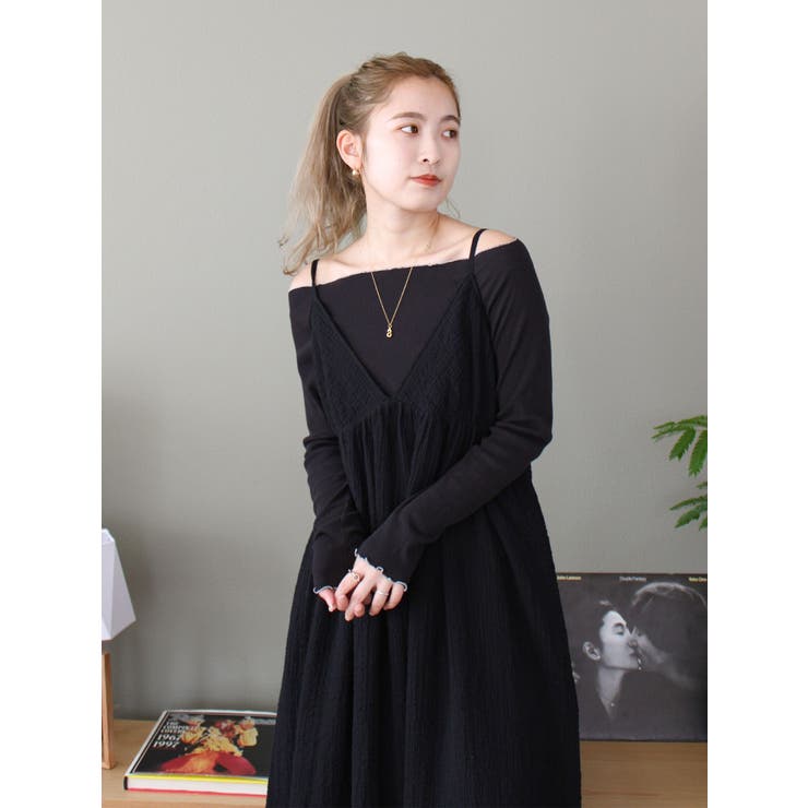 ブラック | オフショルデザインロングスリーブTee | Ungrid