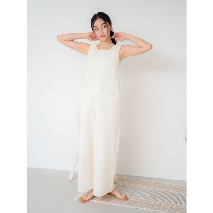 アイボリー | スクエアネックギャザーデザインロンパース | Ungrid