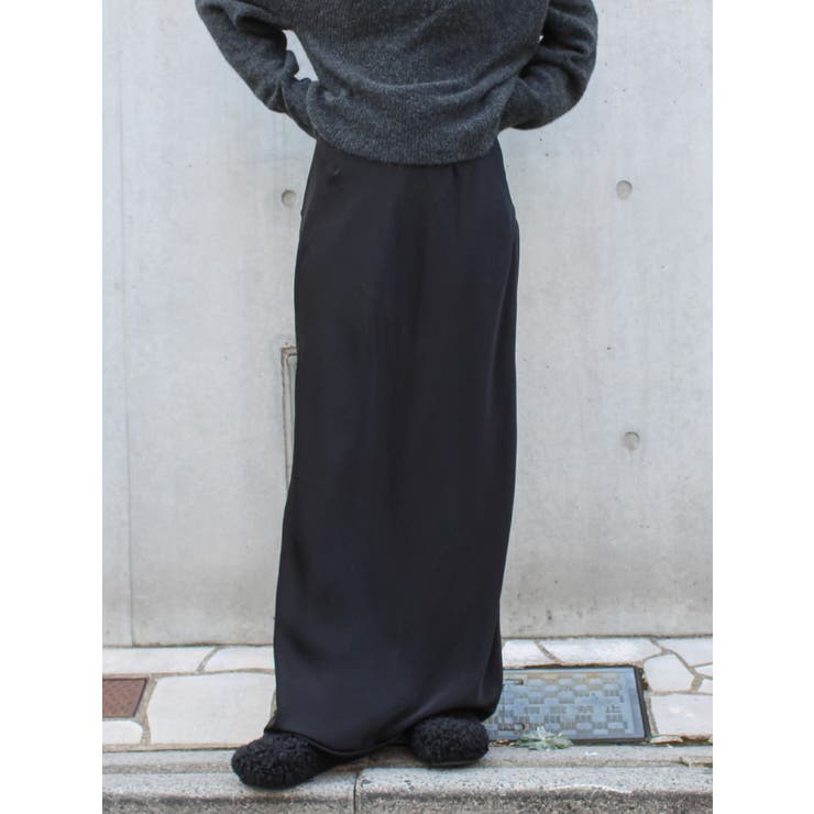 ブラック | サテンフレアスカート | Ungrid